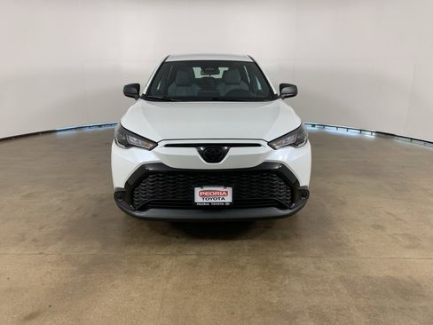 Used 2024 Toyota Corolla Cross S image 2