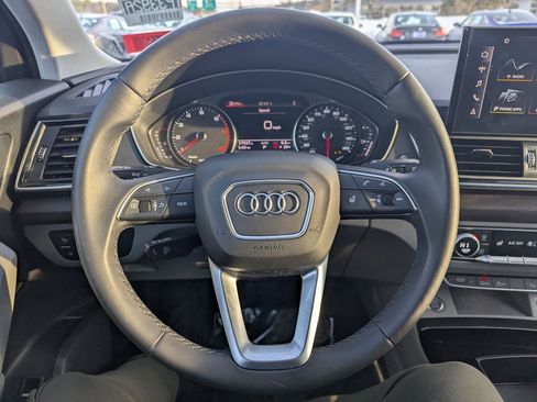 Used 2022 Audi Q5 2.0T Premium image 26