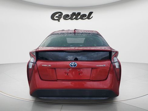 Used 2018 Toyota Prius One FWD image 4