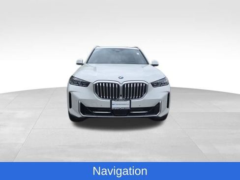 Used 2024 BMW X5 xDrive40i w/ Premium Package AWD/4WD image 2