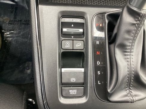 Used 2024 Honda CR-V LX image 23