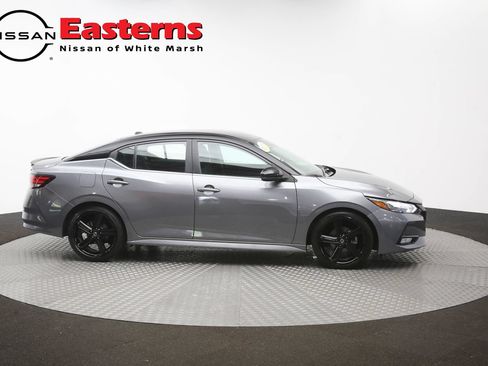Used 2023 Nissan Sentra SR w/ Midnight Edition Package FWD image 43