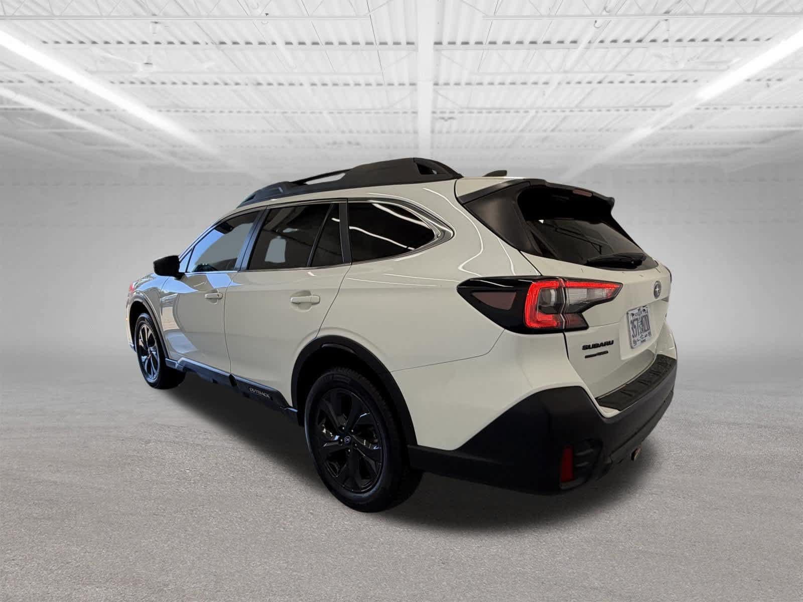 Used 2022 Subaru Outback Onyx Edition XT AWD/4WD image 3