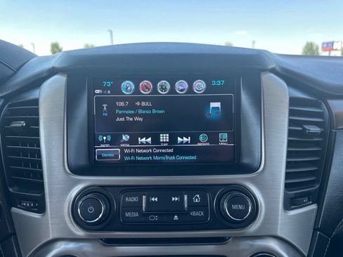 Certified 2019 GMC Yukon XL Denali w/ Open Road Package AWD/4WD image 3