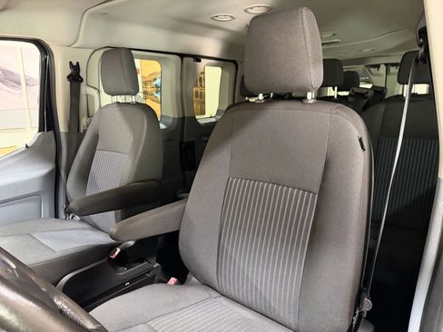 Used 2017 Ford Transit 150 XL image 39