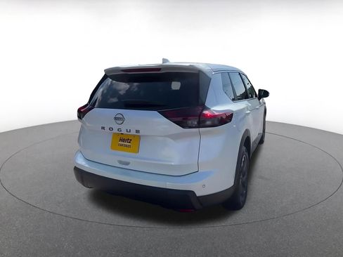 Used 2025 Nissan Rogue SV FWD image 13