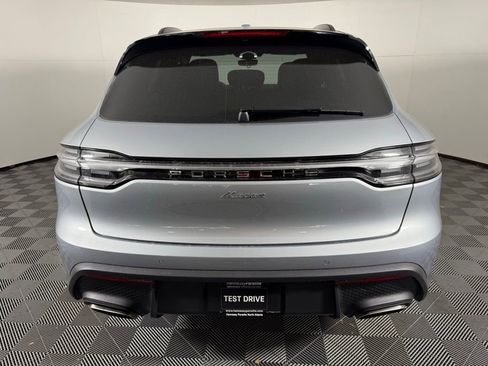 New 2026 Porsche Macan image 6