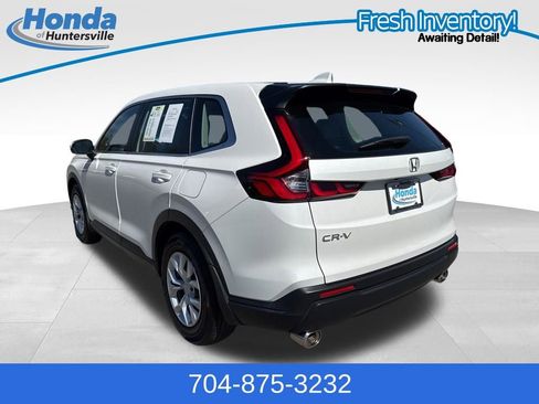 Used 2024 Honda CR-V LX image 6