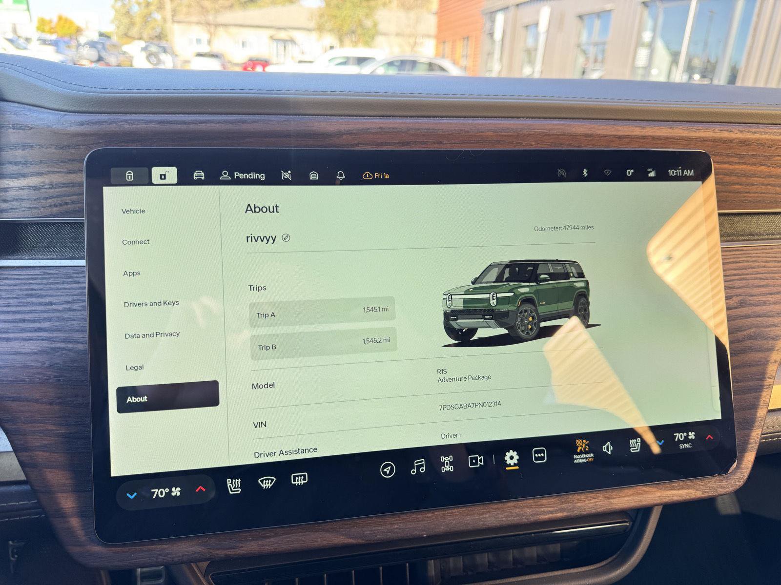 Used 2023 Rivian R1S Adventure Quad AWD/4WD image 16