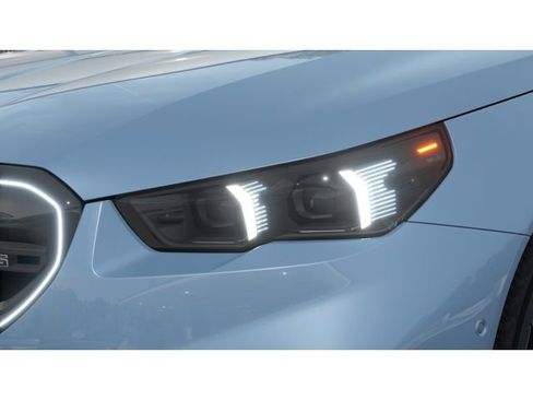 New 2026 BMW M5 Touring image 6