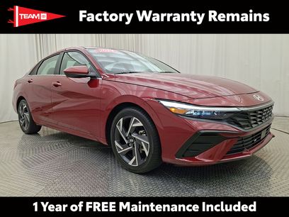 Used 2024 Hyundai Elantra SEL w/ Convenience Package