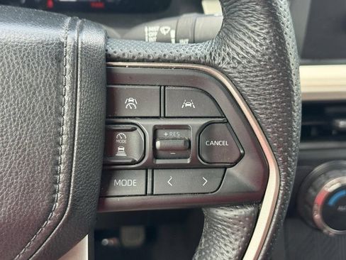Used 2024 Toyota Tacoma TRD Off-Road AWD/4WD image 22