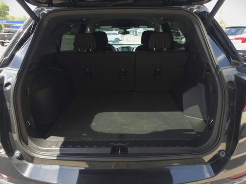 Used 2019 Chevrolet Equinox LT FWD image 13