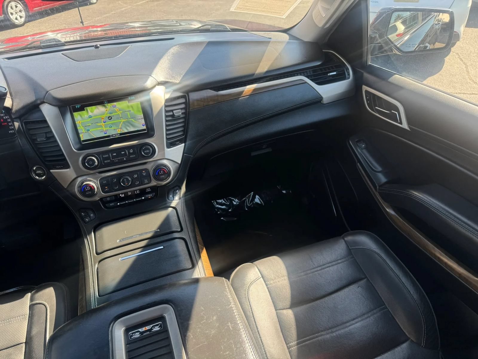 Used 2019 GMC Yukon Denali w/ Open Road Package AWD/4WD image 28