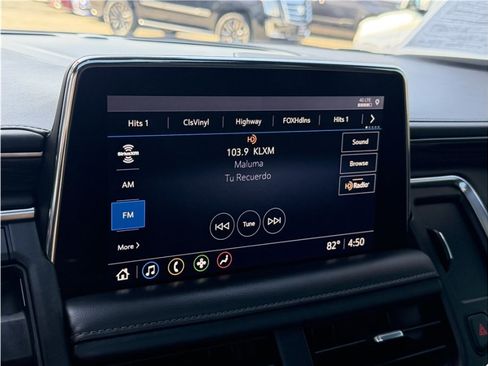 Used 2021 Chevrolet Suburban LT RWD image 48