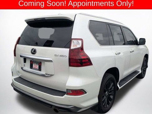 Used 2020 Lexus GX 460 Luxury w/ Luxury Sport Package AWD/4WD image 2