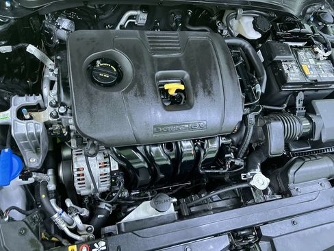 Used 2024 Kia Forte LXS FWD image 28