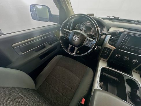 Used 2016 RAM 2500 Big Horn w/ Black Appearance Group AWD/4WD image 9