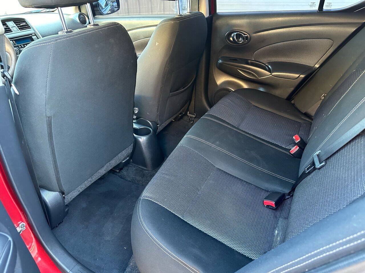 Used 2018 Nissan Versa SV FWD image 9