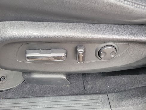 Used 2023 Honda CR-V EX-L image 19