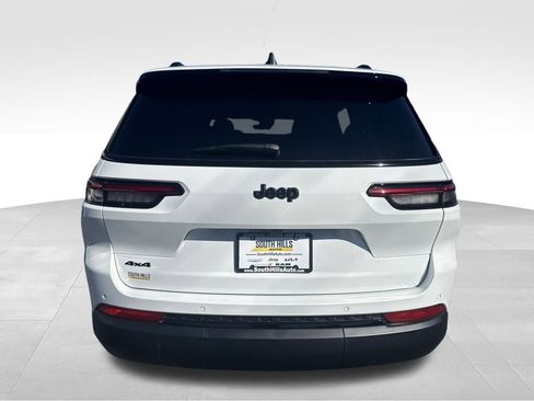 New 2025 Jeep Grand Cherokee L Altitude image 6