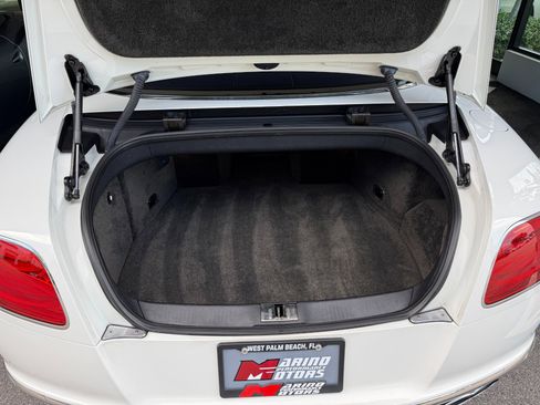 Used 2017 Bentley Continental GT image 48