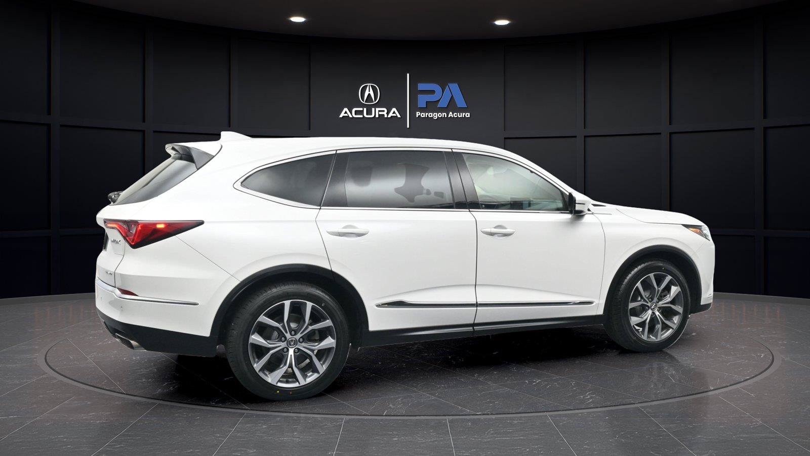 Used 2024 Acura MDX w/ Technology Package AWD/4WD image 32