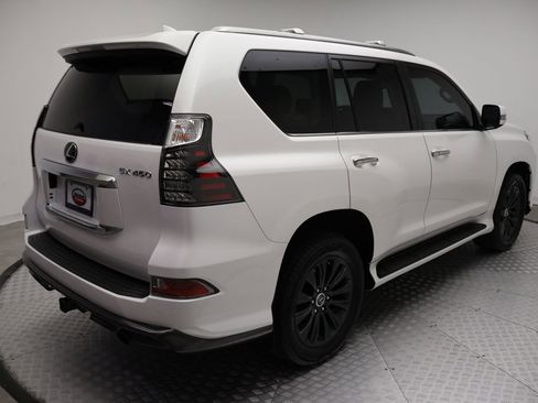 Used 2023 Lexus GX 460 Premium w/ Accessory Package AWD/4WD image 8