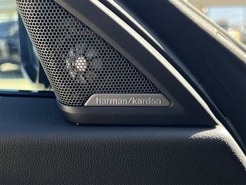 Used 2025 BMW M2 w/ Lighting Package image 26