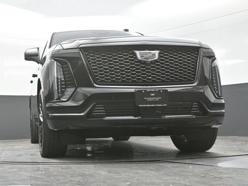 New 2026 Cadillac Escalade Platinum Sport AWD/4WD image 28