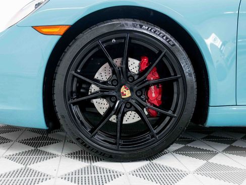 Used 2017 Porsche 911 Carrera image 30