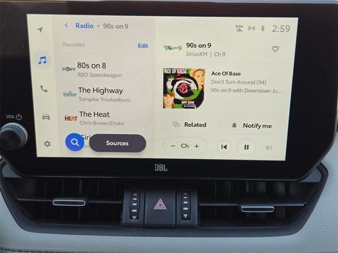 Used 2023 Toyota RAV4 Limited image 18