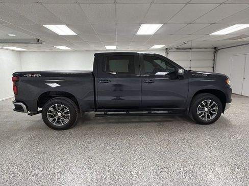 Used 2024 Chevrolet Silverado 1500 LT image 9