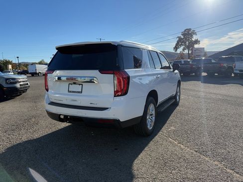 Used 2023 GMC Yukon SLT image 4