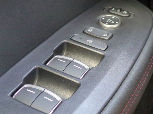 Certified 2025 Acura ADX A-Spec image 24