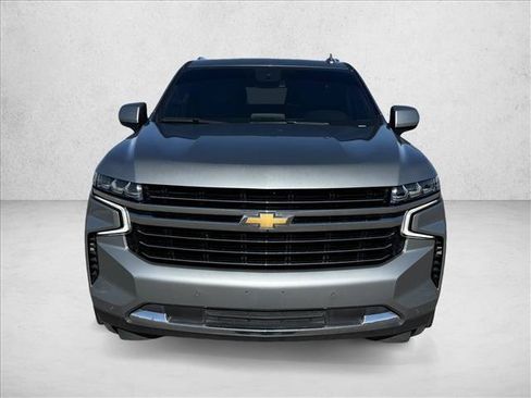 Used 2024 Chevrolet Tahoe LT RWD image 2