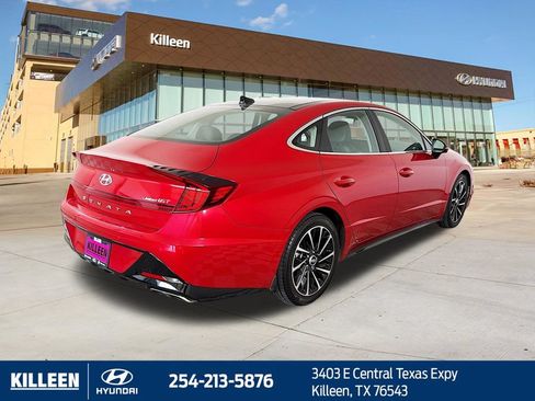 Used 2021 Hyundai Sonata Limited FWD image 8