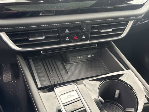 New 2026 Volkswagen Atlas SE FWD image 21