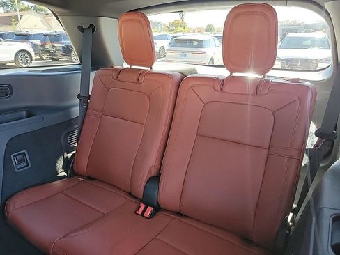 New 2025 Lincoln Aviator Reserve w/ Illumination Package image 13
