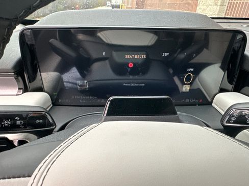 Used 2025 Lincoln Aviator AWD w/ Equipment Group 101A image 18