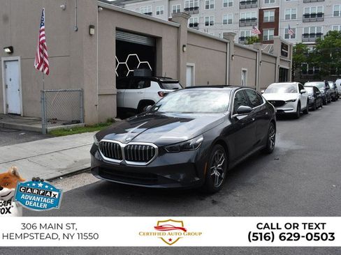 Used 2026 BMW 530i RWD image 3