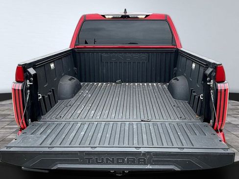 Used 2024 Toyota Tundra Limited AWD/4WD image 8