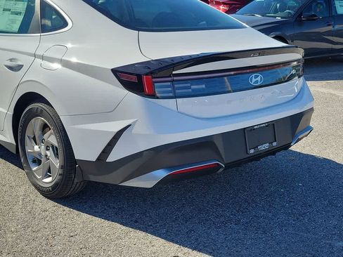 New 2026 Hyundai Sonata SE image 7