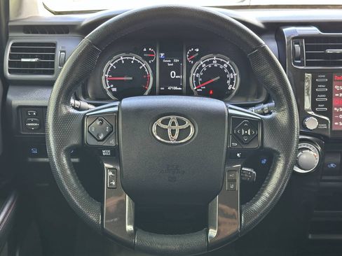 Used 2023 Toyota 4Runner TRD Off-Road Premium w/ Off Road Premium Plus Package AWD/4WD image 38