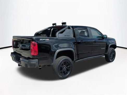 Used 2019 Chevrolet Colorado ZR2 w/ ZR2 Midnight Special Edition image 5