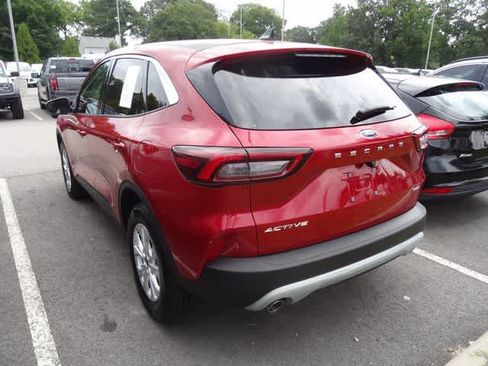 Used 2023 Ford Escape Active AWD/4WD image 6