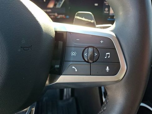 Used 2025 BMW X1 xDrive28i w/ M Sport Package image 23