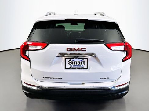 Used 2023 GMC Terrain SLT image 6