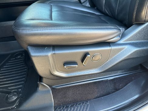 Used 2019 Ford Expedition Max XLT w/ Equipment Group 202A image 14