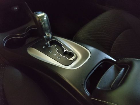 Used 2018 Dodge Journey SE w/ Popular Equipment Group FWD image 26